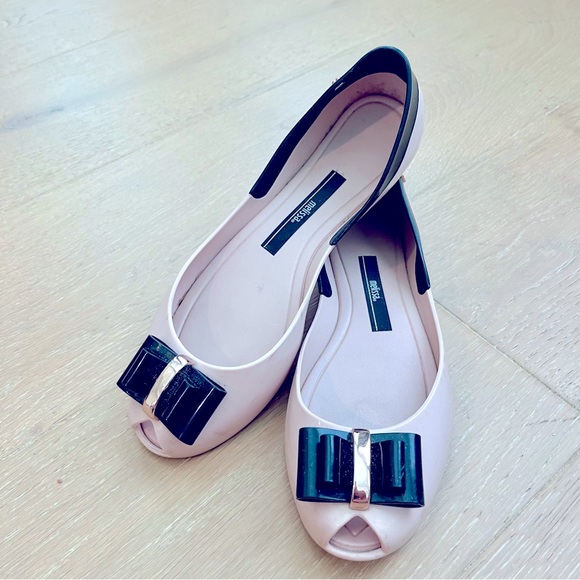 Melissa Shoes - Melissa slip on jelly sandals scented